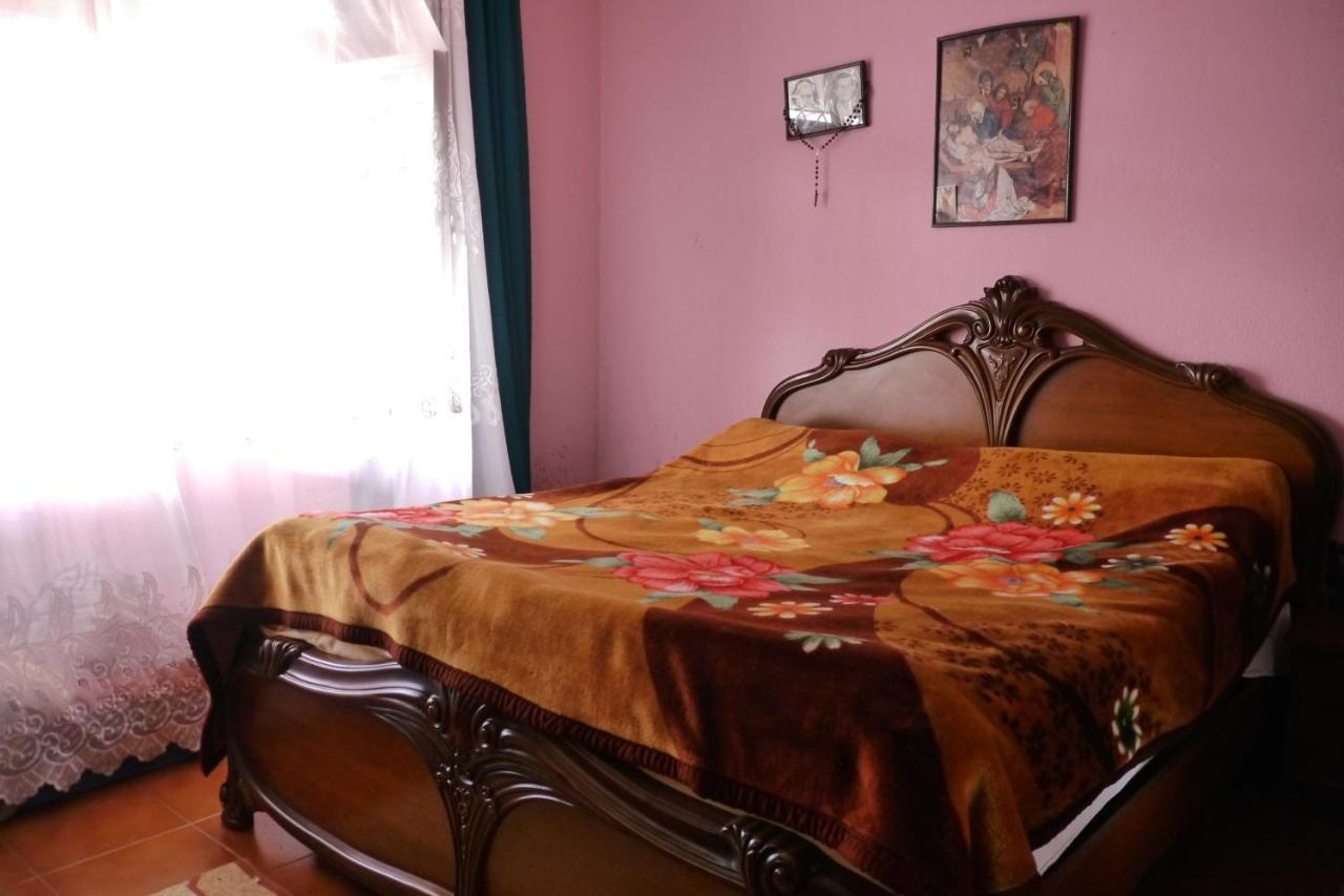 Florians Guesthouse Shkodër Kamer foto